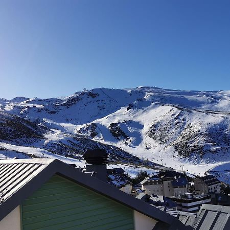 Nievemar Serraneu-Tuvesa سْييرا نيفادا المظهر الخارجي الصورة
