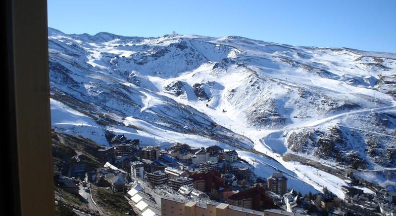 Nievemar Serraneu-Tuvesa سْييرا نيفادا المظهر الخارجي الصورة